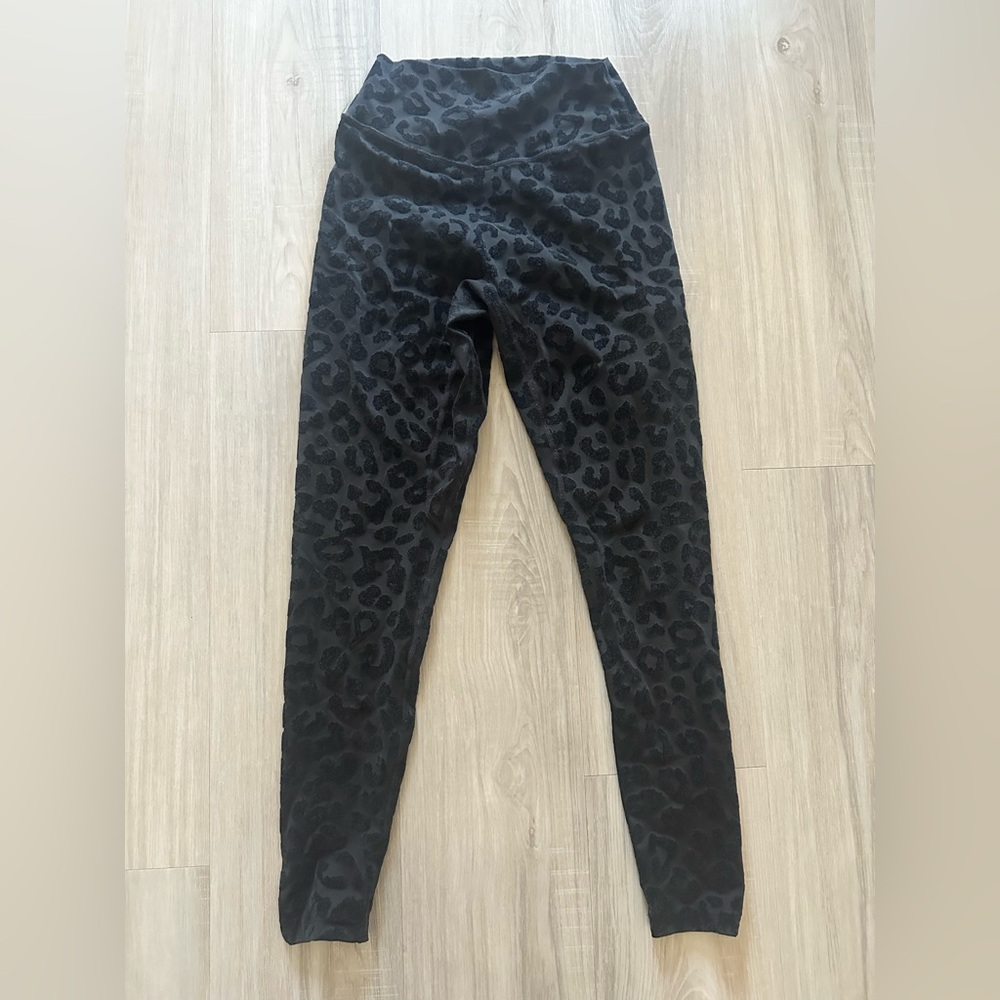 Black Leopard Print Leggings - SMALL